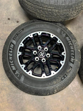 Load image into Gallery viewer, Set of Four OEM Takeoff &#39;22-&#39;25 Toyota Tundra 18&quot; Wheels Michelin 265/70R18 LT
