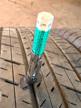 Load image into Gallery viewer, Set of Used 22" '24-'26 Lexus GX550 OEM 10546 Rims on 265/50R22 Dunlop Tires LT

