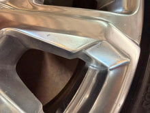 Load image into Gallery viewer, Set of Used 5957 '11-'26 GMC Sierra 2500 Denali Polished OEM Wheels 275/65R20 LT
