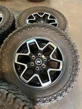 Load image into Gallery viewer, Set of Used '21-'26 Ford Bronco 18" Wheels on 275/70R18 Cooper ST Maxx Tires LT
