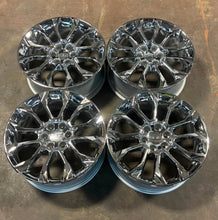 Load image into Gallery viewer, Set of 4 OEM 22x9 '00-'26 GMC Sierra 1500 Yukon Chrome Wheels 84802385 GM 14077
