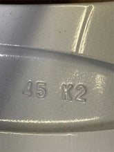Load image into Gallery viewer, Single Used OEM &#39;07-&#39;11 Toyota Camry 16x6.5 Silver Wheel 69495 Free Ship 5x4.5
