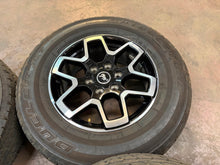 Load image into Gallery viewer, Set of 5 Used 10389 '21-'26 Ford Bronco 18" Black &amp; Milled OEM Rims 255/70R18 LT
