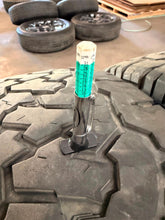 Load image into Gallery viewer, Set of Used 5957 '11-'26 GMC Sierra 2500 Denali Polished OEM Wheels 275/65R20 LT
