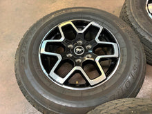 Load image into Gallery viewer, Set of 5 Used 10389 '21-'26 Ford Bronco 18" Black &amp; Milled OEM Rims 255/70R18 LT
