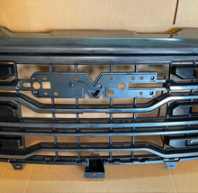 Load image into Gallery viewer, OEM Takeoff &#39;22-&#39;23 GMC Sierra 1500 AT4 ATX GM Grille w/o GMC Logo Free Shipping
