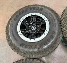 Load image into Gallery viewer, Set of 5 Used 17" '21-'26 Ford Bronco Sasquatch Wheels 315/70R17 Goodyear MT LT
