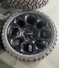 Load image into Gallery viewer, Set of New OEM 24&quot; &#39;00-&#39;25 GMC Sierra 1500 Black Wheels on 33/12.50R24 Kenda RT
