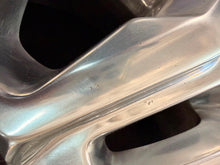 Load image into Gallery viewer, Set of Used 5957 '11-'26 GMC Sierra 2500 Denali Polished OEM Wheels 275/65R20 LT
