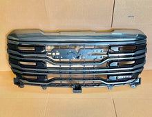 Load image into Gallery viewer, OEM Takeoff &#39;22-&#39;23 GMC Sierra 1500 AT4 ATX GM Grille w/o GMC Logo Free Shipping
